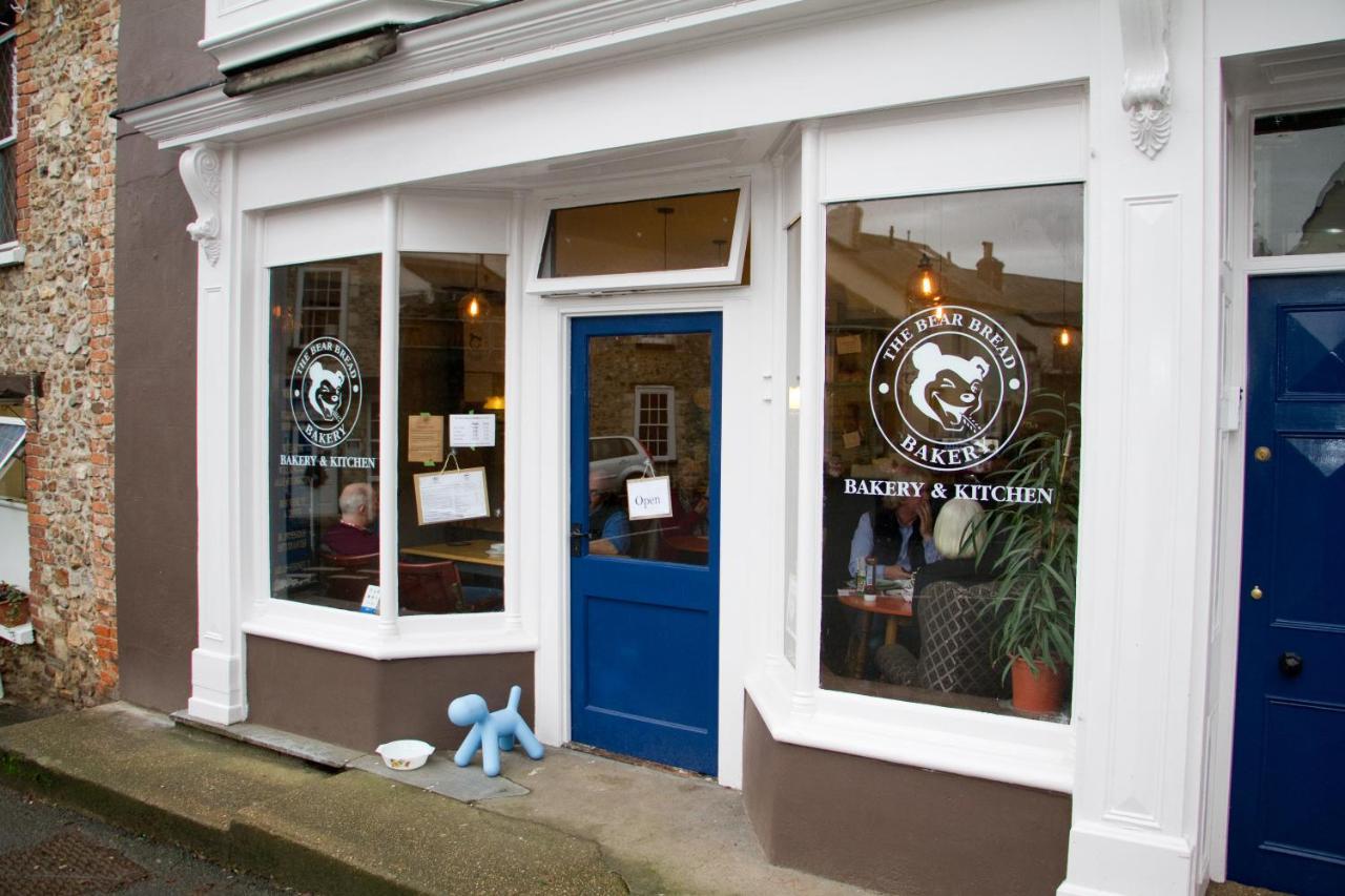 The Bear Bread Bakery B&B, Ensuite Rooms Above The Bakery, Colyton Eksteriør billede