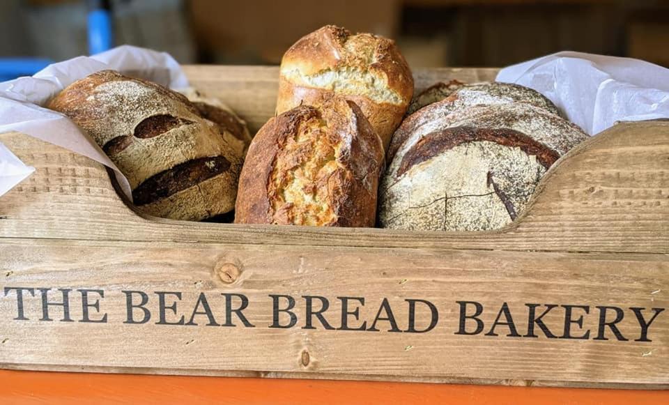The Bear Bread Bakery B&B, Ensuite Rooms Above The Bakery, Colyton Eksteriør billede