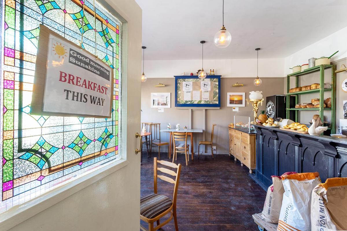 The Bear Bread Bakery B&B, Ensuite Rooms Above The Bakery, Colyton Eksteriør billede